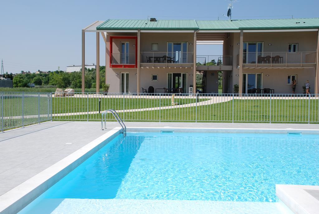 Villaggio Esmera Desenzano del Garda Kültér fotó