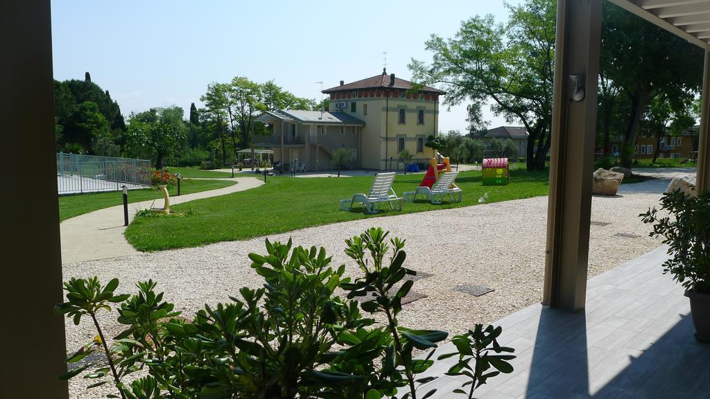 Villaggio Esmera Desenzano del Garda Kültér fotó