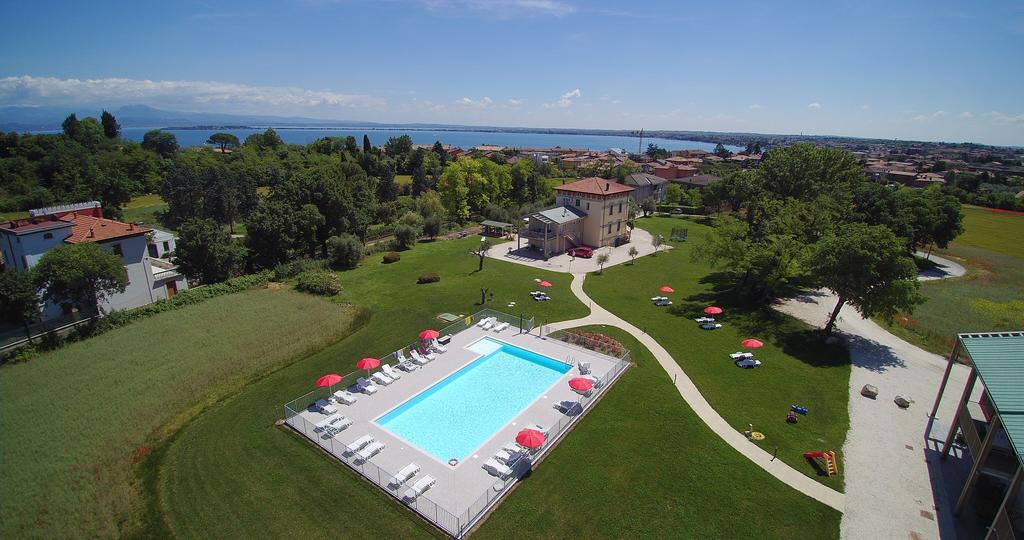 Villaggio Esmera Desenzano del Garda Kültér fotó